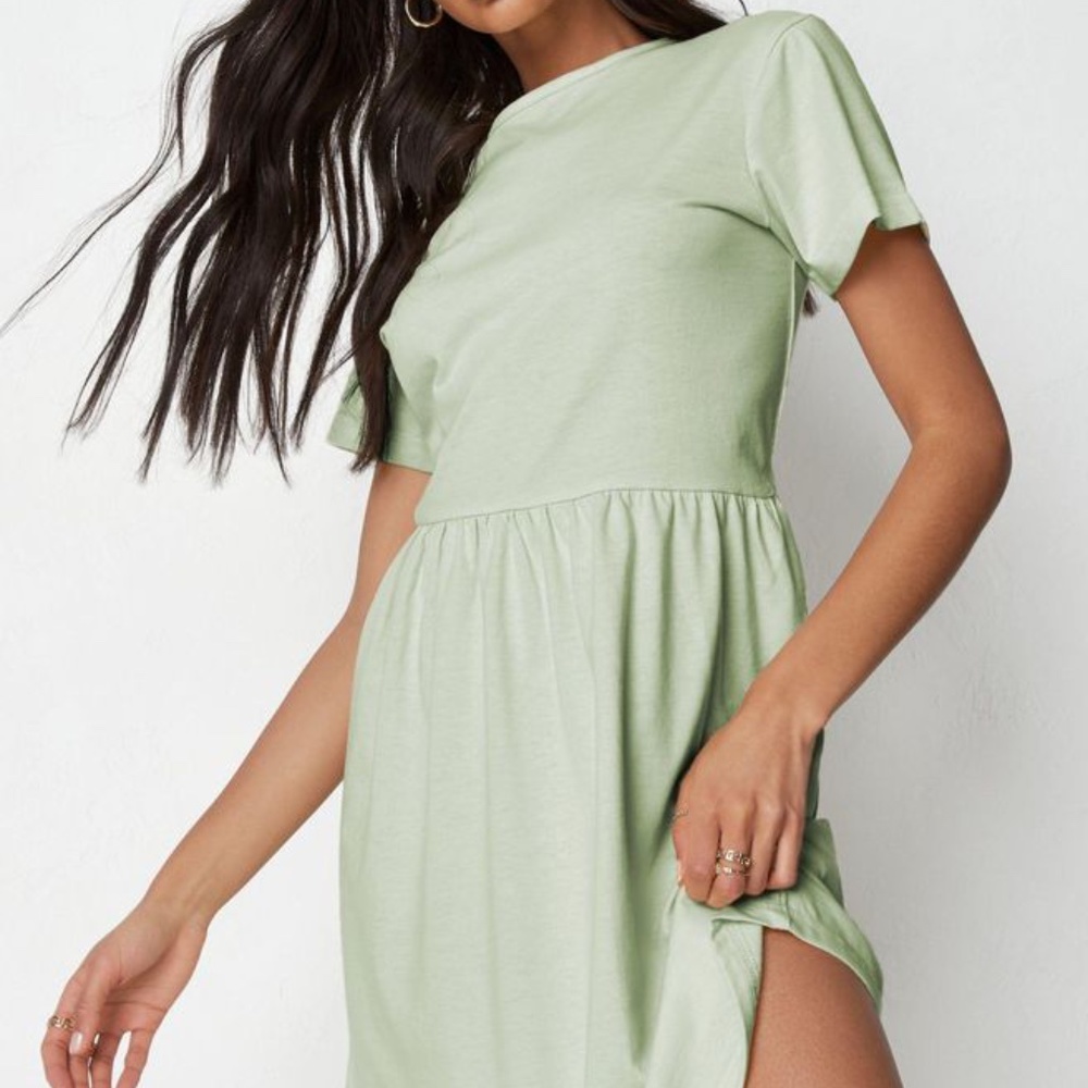 Missguided Short Sleeve Smock Dress